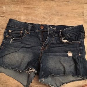 American Eagle Super stretch shorts